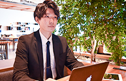 オウンドメディア営業（正社員）